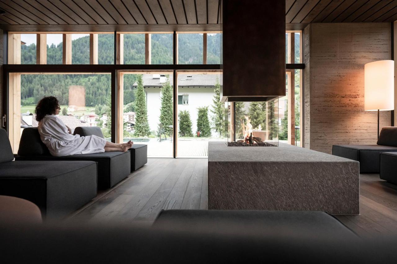 Adler Spa Resort Dolomiti Ortisei Ngoại thất bức ảnh