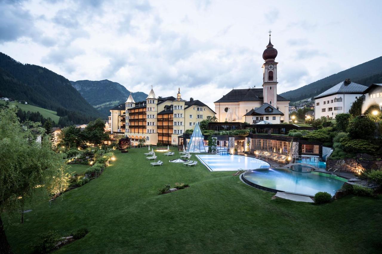 Adler Spa Resort Dolomiti Ortisei Ngoại thất bức ảnh