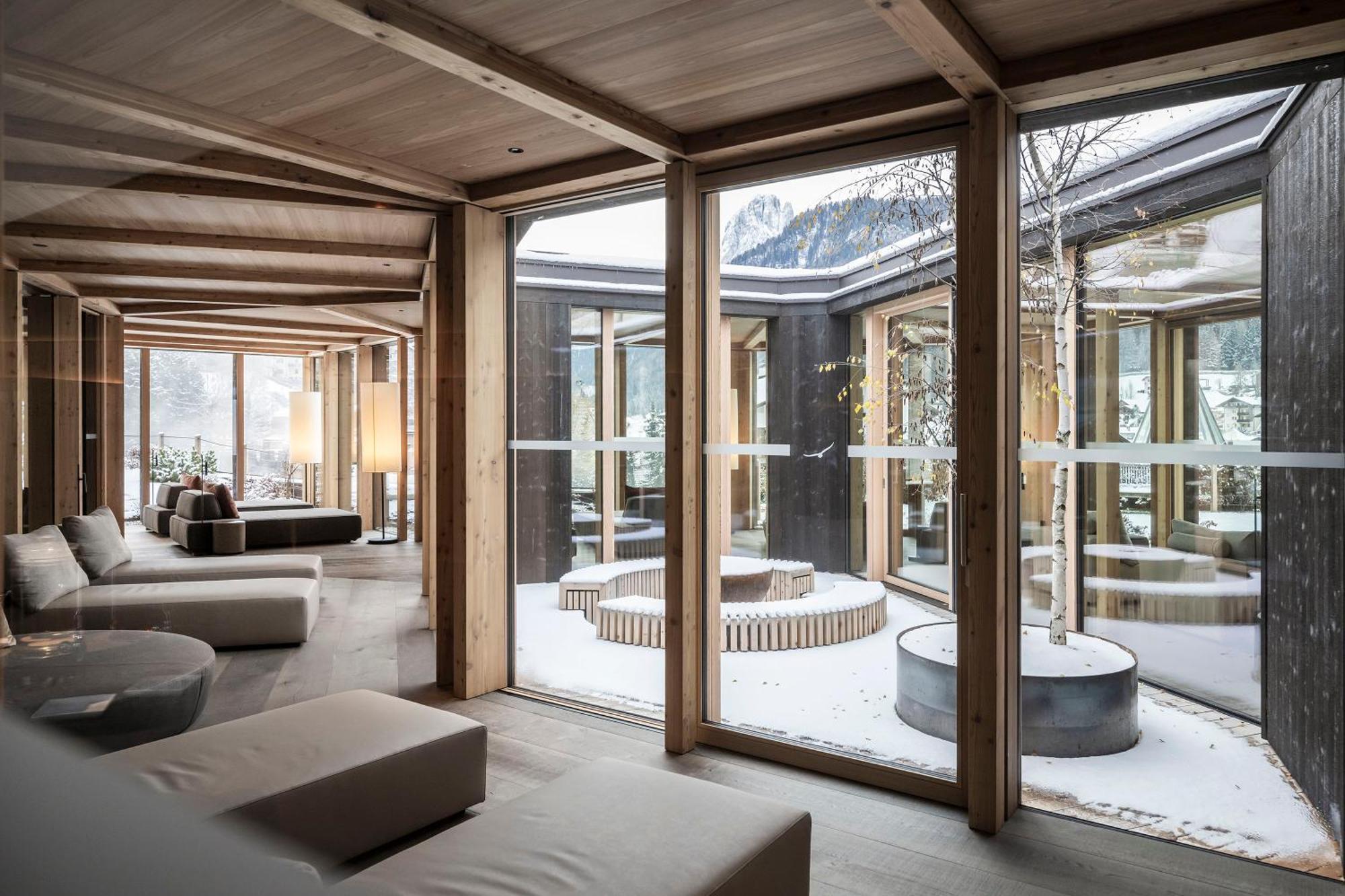 Adler Spa Resort Dolomiti Ortisei Ngoại thất bức ảnh