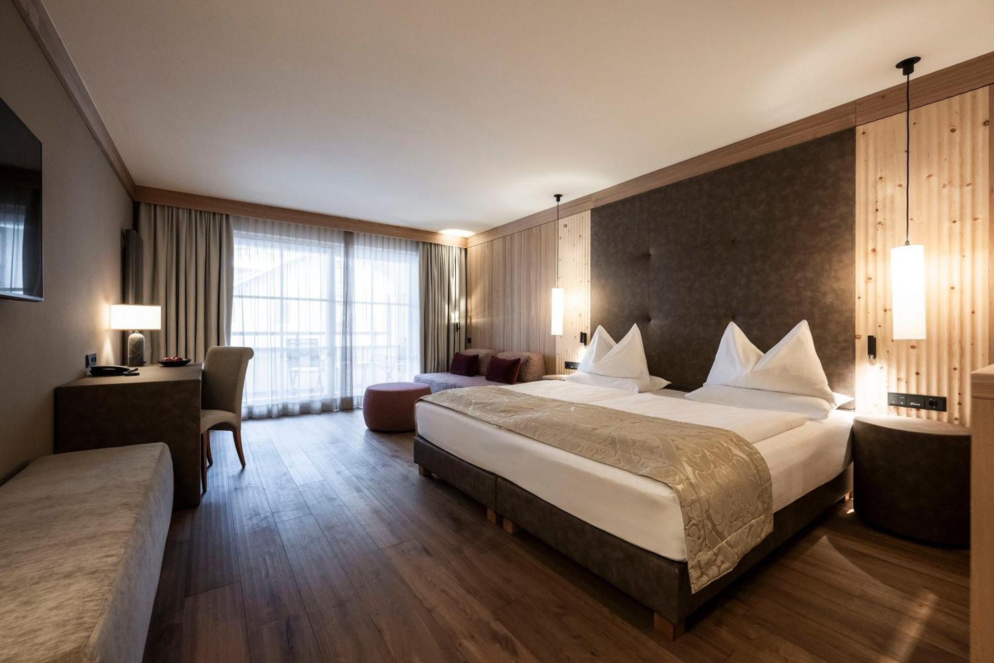 Adler Spa Resort Dolomiti Ortisei Ngoại thất bức ảnh