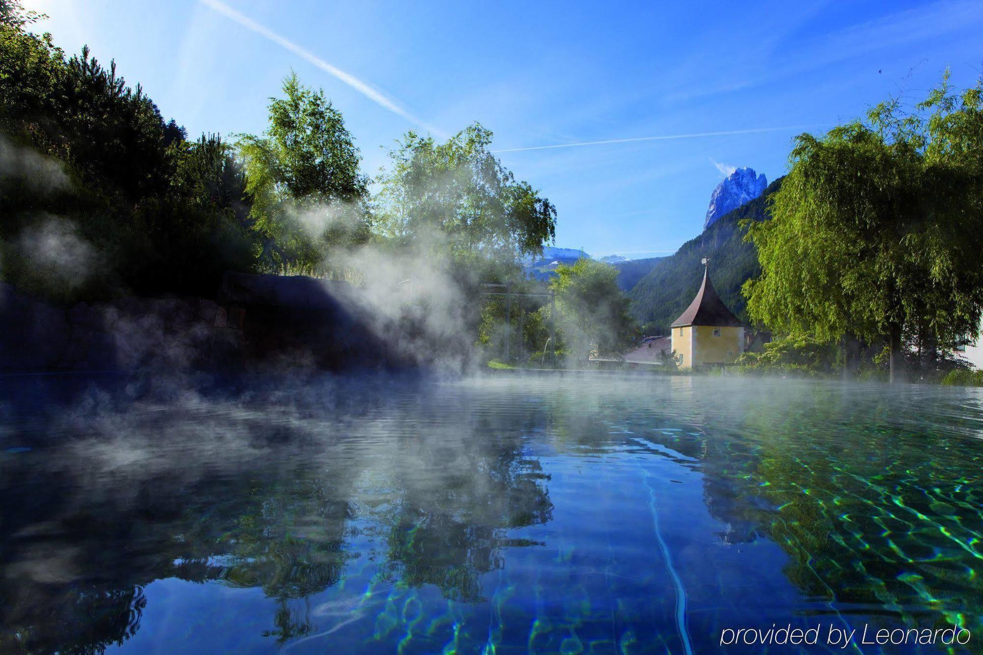Adler Spa Resort Dolomiti Ortisei Ngoại thất bức ảnh